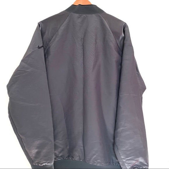 NEW England Patriots Super Bowl LIII 2019 Jacket - Picture 2 of 6